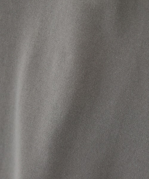 marka（マーカ）の「marka / マーカ：MOCK NECK - 40/2 COMBED KNIT -：M21D-04CS01C[COR]（ニット/セーター・メンズ・サンドベージュ/グレー/ブラック・1/2/3）」の5枚目の写真