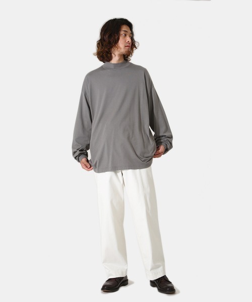 marka（マーカ）の「marka / マーカ：MOCK NECK - 40/2 COMBED KNIT -：M21D-04CS01C[COR]（ニット/セーター・メンズ・サンドベージュ/グレー/ブラック・1/2/3）」の16枚目の写真