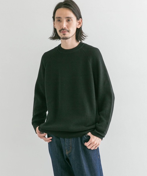 URBAN RESEARCH（アーバンリサーチ）の「ハンドウォッシャブルウールクルーネックニット（ニット/セーター・メンズ・ブラック/オフホワイト/チャコールグレー/パープル・LARGE/MEDIUM）」の3枚目の写真