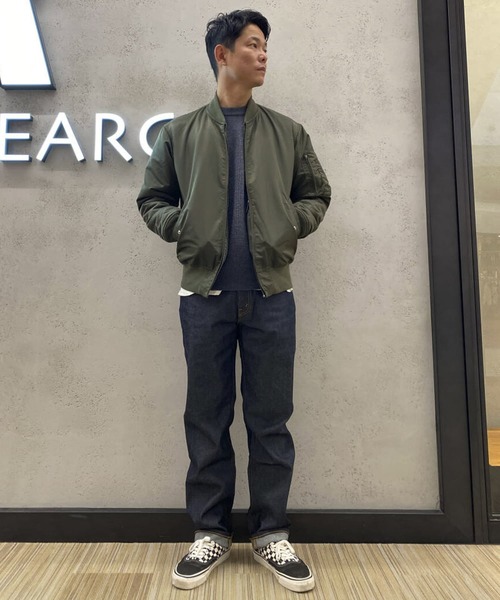 URBAN RESEARCH（アーバンリサーチ）の「ハンドウォッシャブルウールクルーネックニット（ニット/セーター・メンズ・ブラック/オフホワイト/チャコールグレー/パープル・LARGE/MEDIUM）」の12枚目の写真