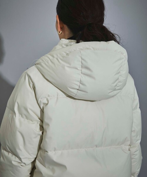 CITY TOKYO(シティトウキョウ)の「700フィルパワーTOKYOダウンジャケット(ダウンジャケット/コート・レディース・オフホワイト/ブラック・2/1)」の8枚目の写真
