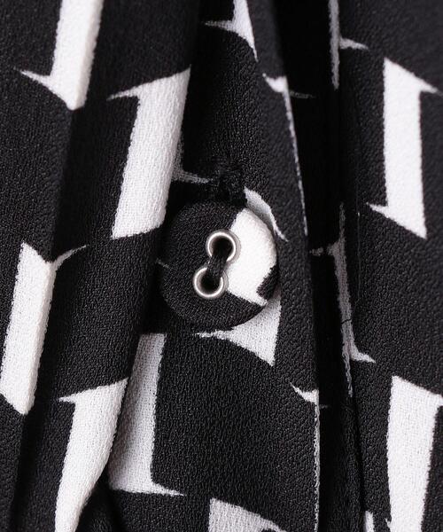 DIANE von FURSTENBERG（ダイアンフォンファステンバーグ）の「＜DIANE von FURSTENBERG（ダイアン フォン ファステンバーグ）＞MIRRORS ブラウス ■■■（シャツ/ブラウス・レディース・ブラック・S/XS）」の6枚目の写真