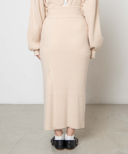 DuKKah（デュカ）の「Dukkah/【低身長向け】リブニットスリットタイトスカート（スカート・レディース・グリーン/ブラック/ライトベージュ・X-SMALL）」の10枚目の写真