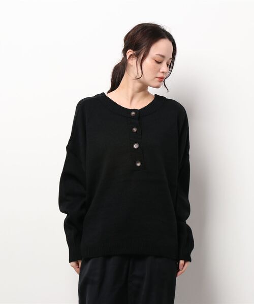 KOBE LETTUCE（コウベレタス）の「2WAYヘンリーネックプルオーバーニットトップス[C5644]（ニット/セーター・レディース・ブラック/ブラウン系/アイボリー・FREE）」の5枚目の写真