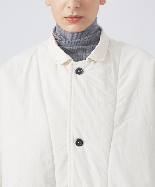 Yarmo（ヤーモ）の「【Yarmo/ヤーモ】Quiliting Lab Coat キルティングラボコート（ステンカラーコート・レディース・カーキ/ブラック/ホワイト・フリー）」の20枚目の写真