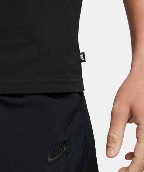 NIKESB/ナイキエスビーブランドロゴグラフィックスケートボードTシャツDN7288-010