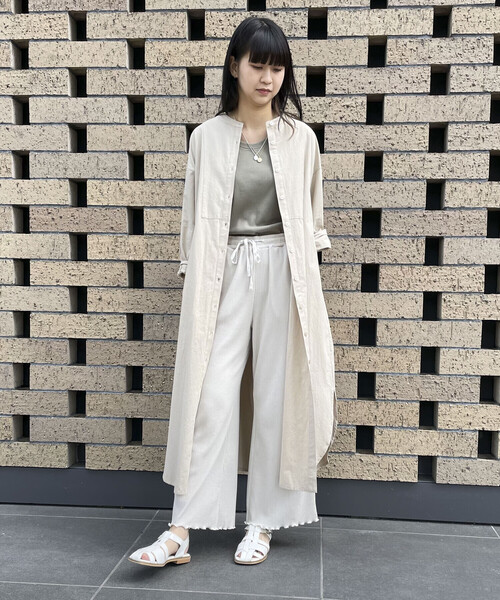 ONIGIRI(オニギリ)の「バンドカラー シャツワンピース(シャツワンピース・レディース・ホワイト/ベージュ・FREE)」の22枚目の写真