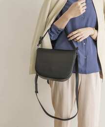 URBAN RESEARCH | ハーフムーンレザーショルダーバッグ(ショルダーバッグ)