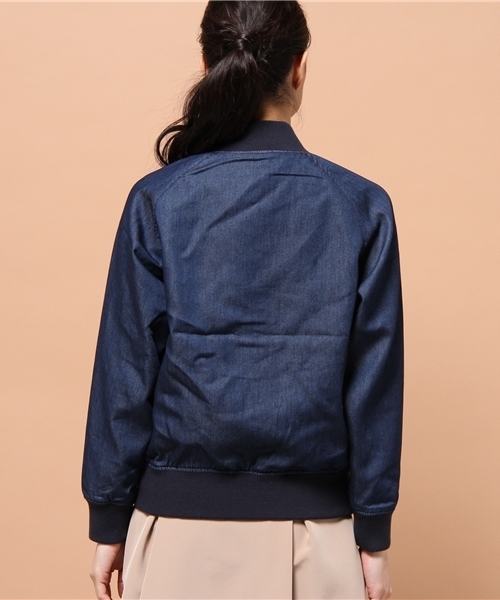 GIORDANO（ジョルダーノ）の「[GIORDANO]デニムMA-1ジャケット（デニムジャケット・レディース・インディゴブルー/ネイビー・FREE）」の5枚目の写真