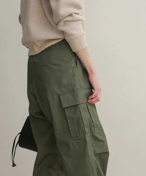 URBAN RESEARCH DOORS(アーバンリサーチドアーズ)の「カーゴパンツ(その他パンツ・レディース・カーキ・0/1)」の7枚目の写真