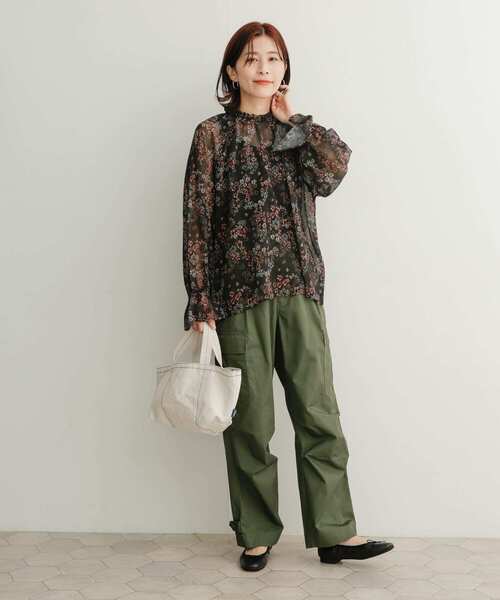 URBAN RESEARCH DOORS(アーバンリサーチドアーズ)の「カーゴパンツ(その他パンツ・レディース・カーキ・0/1)」の4枚目の写真