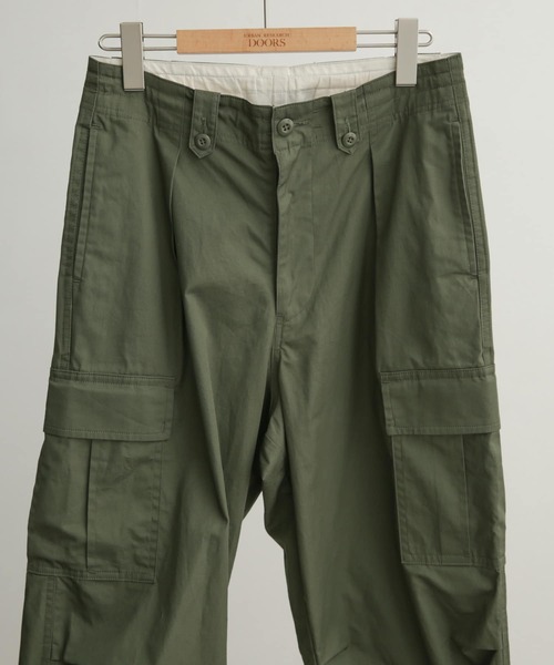 URBAN RESEARCH DOORS(アーバンリサーチドアーズ)の「カーゴパンツ(その他パンツ・レディース・カーキ・0/1)」の16枚目の写真