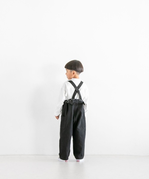 LOWRYS FARM(ローリーズファーム)の「コットンステッチオーバーオール 263110(サロペット/オーバーオール・キッズ・ブラック/ブルー/アイボリー・110cm/120cm/130cm/140cm/150cm)」の4枚目の写真
