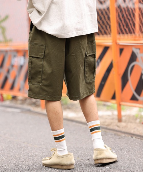 WEGO（ウィゴー）の「WEGO/ワイドカーゴショーツ（カーゴパンツ・メンズ・カーキ/ブラック/ホワイト・LARGE/MEDIUM）」の12枚目の写真