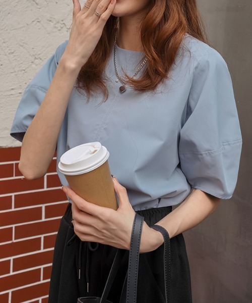 Diosfront(ディオスフロント)の「ボリュウームスリーブブラウス(シャツ/ブラウス・レディース・ホワイト/ベージュ/サックスブルー/イエロー/ライトグリーン/モカ・FREE)」の22枚目の写真