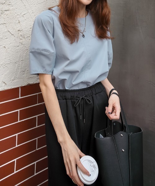 Diosfront(ディオスフロント)の「ボリュウームスリーブブラウス(シャツ/ブラウス・レディース・ホワイト/ベージュ/サックスブルー/イエロー/ライトグリーン/モカ・FREE)」の16枚目の写真