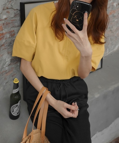 Diosfront(ディオスフロント)の「ボリュウームスリーブブラウス(シャツ/ブラウス・レディース・ホワイト/ベージュ/サックスブルー/イエロー/ライトグリーン/モカ・FREE)」の17枚目の写真