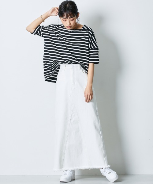 CHIC STYLE（シックスタイル）の「リメイク風マキシデニムスカート ＜大きいサイズ有＞シックスタイル　（デニムスカート・レディース・ホワイト系/ブルー系・LL/3L/4L/L/5L/M）」の22枚目の写真