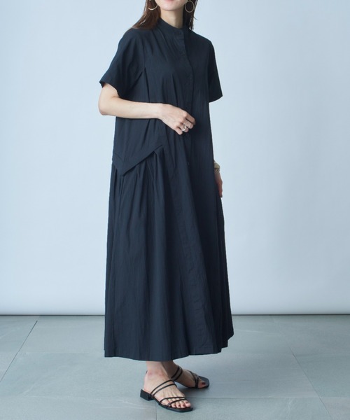 MAISON BREEZE（メゾンブリーズ）の「ゆるっと楽ちん。高見え間違いなし。【MAISON BREEZE】バックダーツワイドワンピース SCCH83　【手洗い可】（ワンピース・レディース・ブラック/ベージュ/グリーン・FREE）」の13枚目の写真