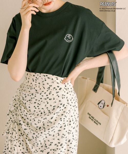 PEANUTS（ピーナッツ）の「PEANUTSゆるTシャツ（Tシャツ/カットソー・レディース・ブラック/オフホワイト・FREE）」の7枚目の写真