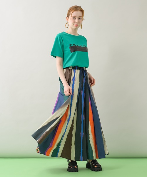 Paradise Picnic(パラダイスピクニック)の「TE VALT ぼかしプリントロングスカート(スカート・レディース・ホワイト/ネイビー・FREE)」の18枚目の写真