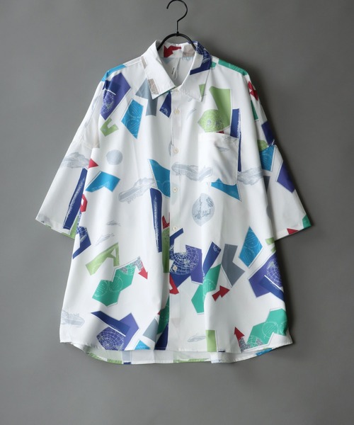 SITRY(シトリー)の「Oversize Drop shoulder Patterned shirt/オーバーサイズ ドロップショルダー 総柄 シャツ(シャツ/ブラウス・メンズ・ホワイト/ライトブルー/ブラック/ベージュ/オフホワイト/イエロー/ブルー/グリーン/ライトブラウン/ブラック系その他・M/L/XL)」の2枚目の写真