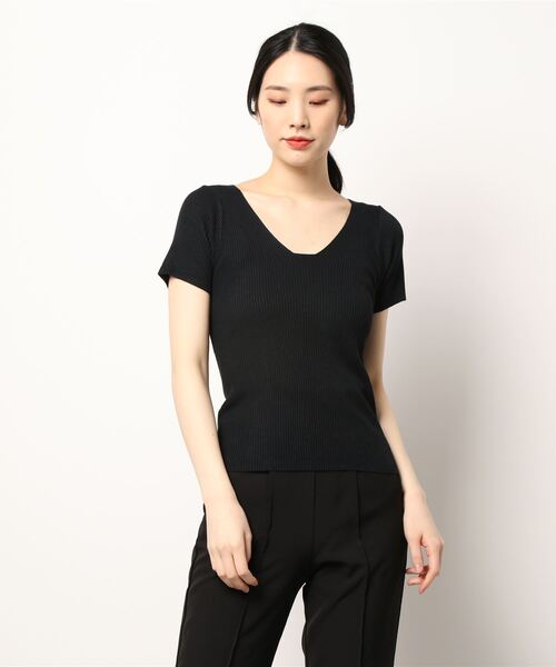 Jasmine Grandiflorum（ジャスミングランディフローラム）の「【Jasmine】シンプル無地Vネック半袖ニットトップス (SS) (EC)（ニット/セーター・レディース・ホワイト/オフホワイト/ブラック/ブラウン/ベージュ/グリーン/ブルー/ネイビー/ライトブルー/パープル/イエロー/レッド/オレンジ/ピンク・MEDIUM/LARGE/SMALL）」の17枚目の写真