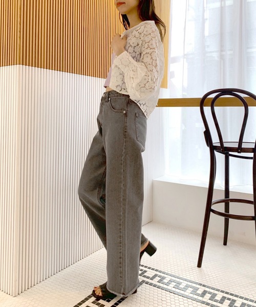 OLIVE des OLIVE（オリーブデオリーブ）の「ストレートデニムダメージパンツ（デニムパンツ・レディース・ブラック/オフホワイト/サックスブルー・FREE）」の8枚目の写真