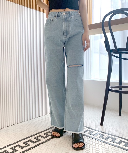 OLIVE des OLIVE（オリーブデオリーブ）の「ストレートデニムダメージパンツ（デニムパンツ・レディース・ブラック/オフホワイト/サックスブルー・FREE）」の9枚目の写真