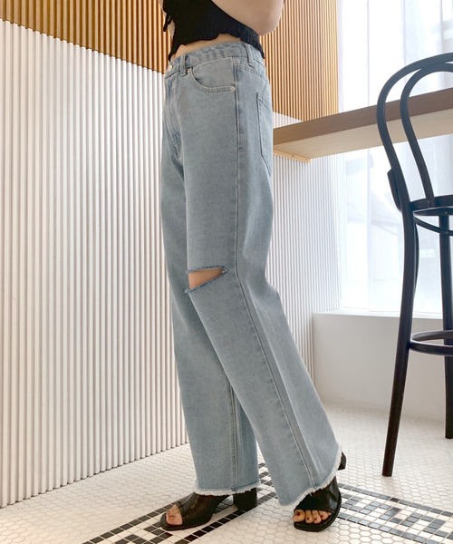 OLIVE des OLIVE（オリーブデオリーブ）の「ストレートデニムダメージパンツ（デニムパンツ・レディース・ブラック/オフホワイト/サックスブルー・FREE）」の13枚目の写真