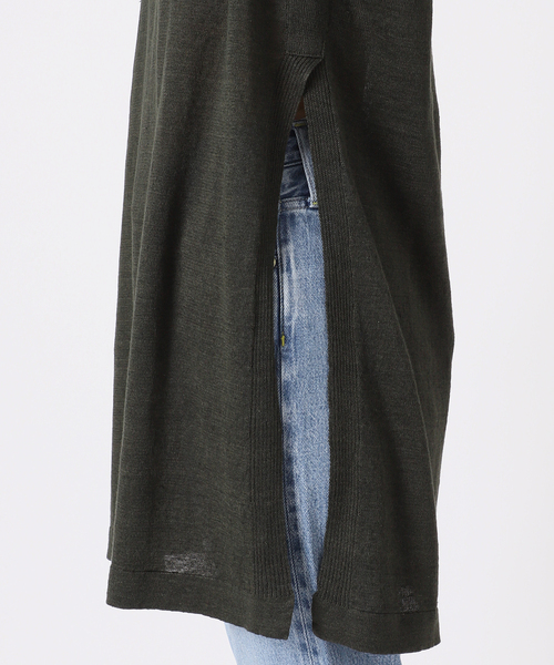 IENA LA BOUCLE(イエナラブークル)の「IENA LA BOUCLE リネンニットノースリーブプルオーバー(ニット/セーター・レディース・ベージュ/カーキ・FREE)」の3枚目の写真