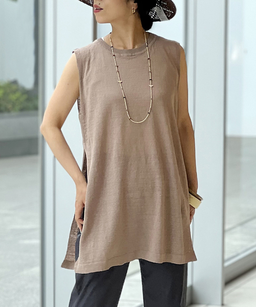 IENA LA BOUCLE(イエナラブークル)の「IENA LA BOUCLE リネンニットノースリーブプルオーバー(ニット/セーター・レディース・ベージュ/カーキ・FREE)」の21枚目の写真