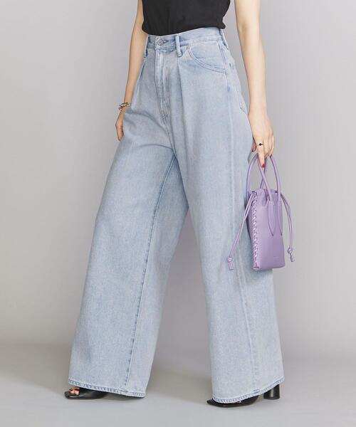 BEAUTY&YOUTH UNITED ARROWS（ビューティーアンドユースユナイテッドアローズ）の「タックフレア デニムパンツ -ウォッシャブル-（デニムパンツ・レディース・ライトブルー/コバルトブルー・M/S）」の6枚目の写真