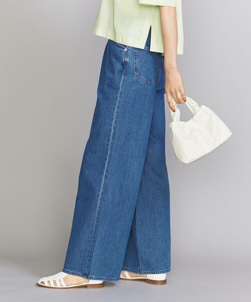 BEAUTY&YOUTH UNITED ARROWS（ビューティーアンドユースユナイテッドアローズ）の「タックフレア デニムパンツ -ウォッシャブル-（デニムパンツ・レディース・ライトブルー/コバルトブルー・M/S）」の9枚目の写真