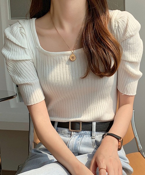 DAY CLOSET(デイ クローゼット)の「レディース スクエアネックパワショルリブトップス(シャツ/ブラウス・レディース・ホワイト/ブラック/パープル/イエロー/オレンジ・ONE SIZE)」の6枚目の写真