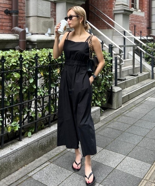 AMAIL（アマイル）の「Back open cami coveralls（サロペット/オーバーオール・レディース・ホワイト/ブラック・FREE）」の2枚目の写真