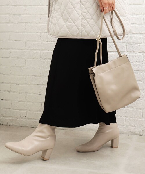 SHOO・LA・RUE（シューラルー）の「◆やわらか素材で楽ちんのストレッチブーツ（ブーツ・レディース・ブラック/ベージュ/アイボリー/ブラウン系・35/45/25）」の11枚目の写真