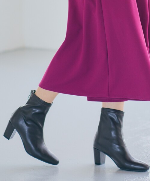 SHOO・LA・RUE（シューラルー）の「◆やわらか素材で楽ちんのストレッチブーツ（ブーツ・レディース・ブラック/ベージュ/アイボリー/ブラウン系・35/45/25）」の18枚目の写真