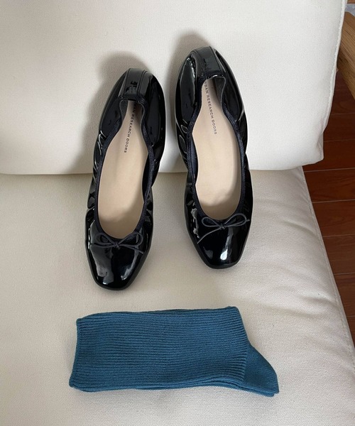 URBAN RESEARCH DOORS(アーバンリサーチドアーズ)の「エナメルバレエシューズ(バレエシューズ・レディース・ブラック/オレンジ系その他・37/38/36)」の11枚目の写真