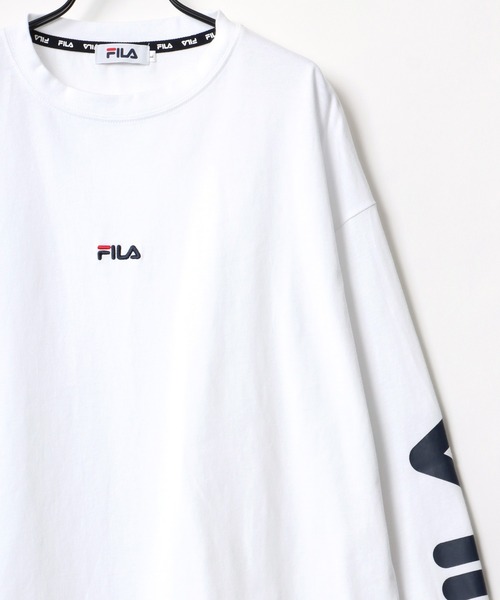 FILA(フィラ)の「FILA/フィラ 別注 ビッグシルエット ロゴ ワンポイント刺繍 袖プリント/バイカラー ロングスリーブTシャツ/レディース メンズ ロンT(Tシャツ/カットソー・メンズ・ホワイト/ブラック/ダークグリーン/ベージュ系その他/グリーン系その他/パープル系その他・LL/M/L)」の2枚目の写真