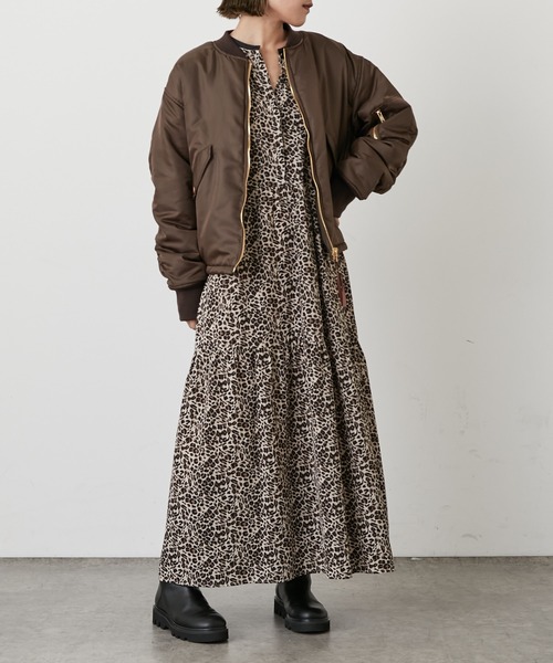 Omekashi（オメカシ）の「リバーシブルMA-1（MA-1・レディース・ブラウン/ベージュ・FREE）」の17枚目の写真