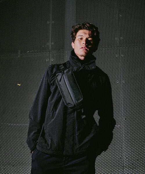 Aer(エアー)の「Aer(エアー)City Sling 2 X-Pac AER-91012 正規商品(ボディバッグ/ウエストポーチ・メンズ・ブラック・F)」の21枚目の写真