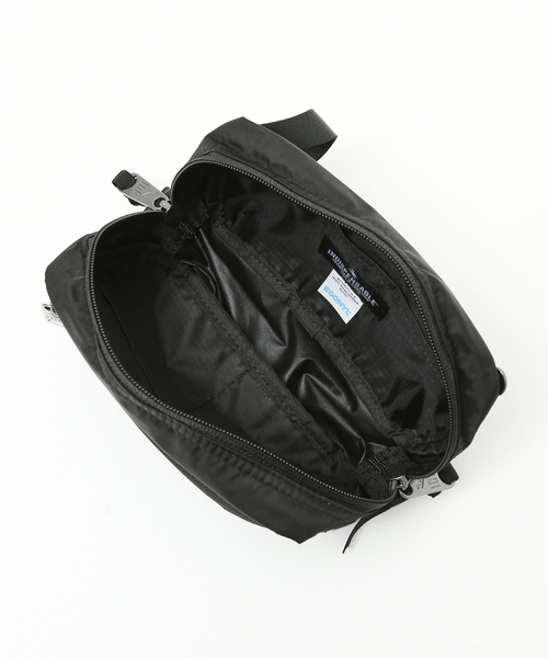 INDISPENSABLE （インディスペンサブル）の「【INDISPENSABLE / インディスペンサブル】IDP MULTI POUCH SUBCONTAINER E（ハンドバッグ・メンズ・ブラック・フリー）」の11枚目の写真