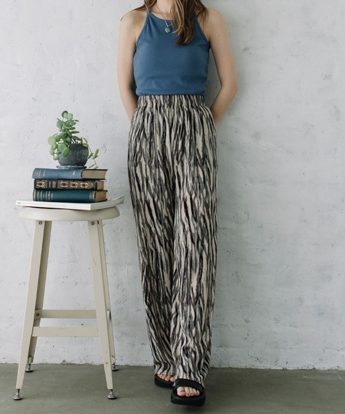 Flugge（フラッジー）の「nuance pattern PT/ニュアンスパターンパンツ（その他パンツ・レディース・グレー/ネイビー系・FREE）」の8枚目の写真