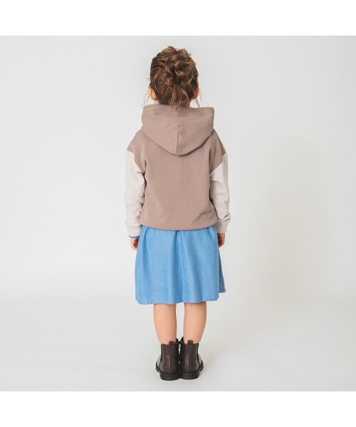 BREEZE（ブリーズ）の「WEB限定 配色パーカー（パーカー・キッズ・オフホワイト/ベージュ・140/130/120/100/110）」の3枚目の写真