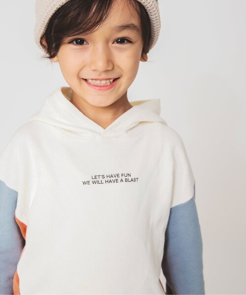 BREEZE（ブリーズ）の「WEB限定 配色パーカー（パーカー・キッズ・オフホワイト/ベージュ・140/130/120/100/110）」の5枚目の写真