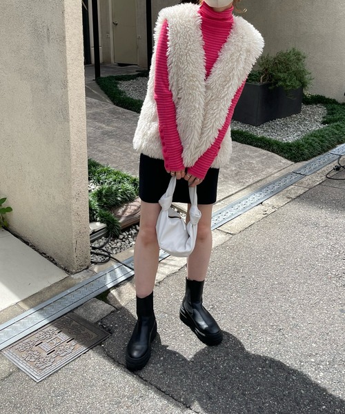 LE MORE（リモア）の「袖ボタンボーダータートルリブニット（ニット/セーター・レディース・グリーン/ピンク/ホワイト/オレンジ/ブラック・FREE）」の20枚目の写真