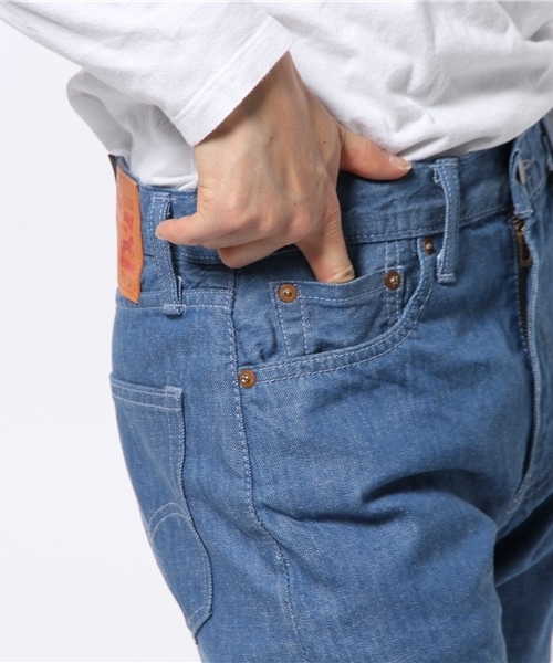Levi's（リーバイス）の「522-スリムテーパード/ライトカラー/ 12.1oz セルビッジデニム（デニムパンツ・メンズ・ライトインディゴブルー・29inch/30inch/32inch/33inch/31inch/28inch）」の12枚目の写真