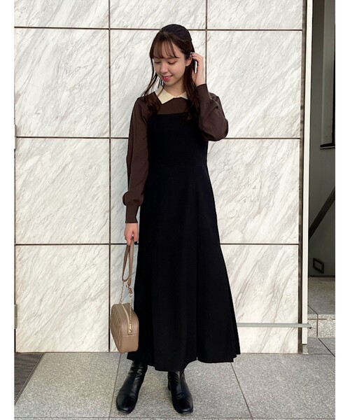 ほっそり見えするタックマーメイドキャミワンピース