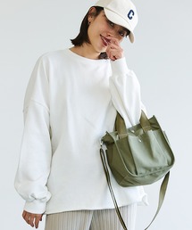 ポケット付スクエアバッグ